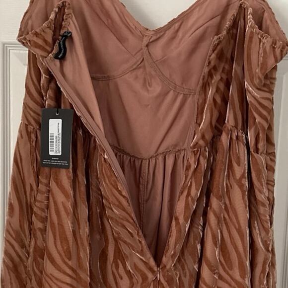 Pretty Little Thing Mocha Burnout Zebra Devore Cup Wide Leg Jumpsuit Sz 22 NEW - Picture 7 of 15